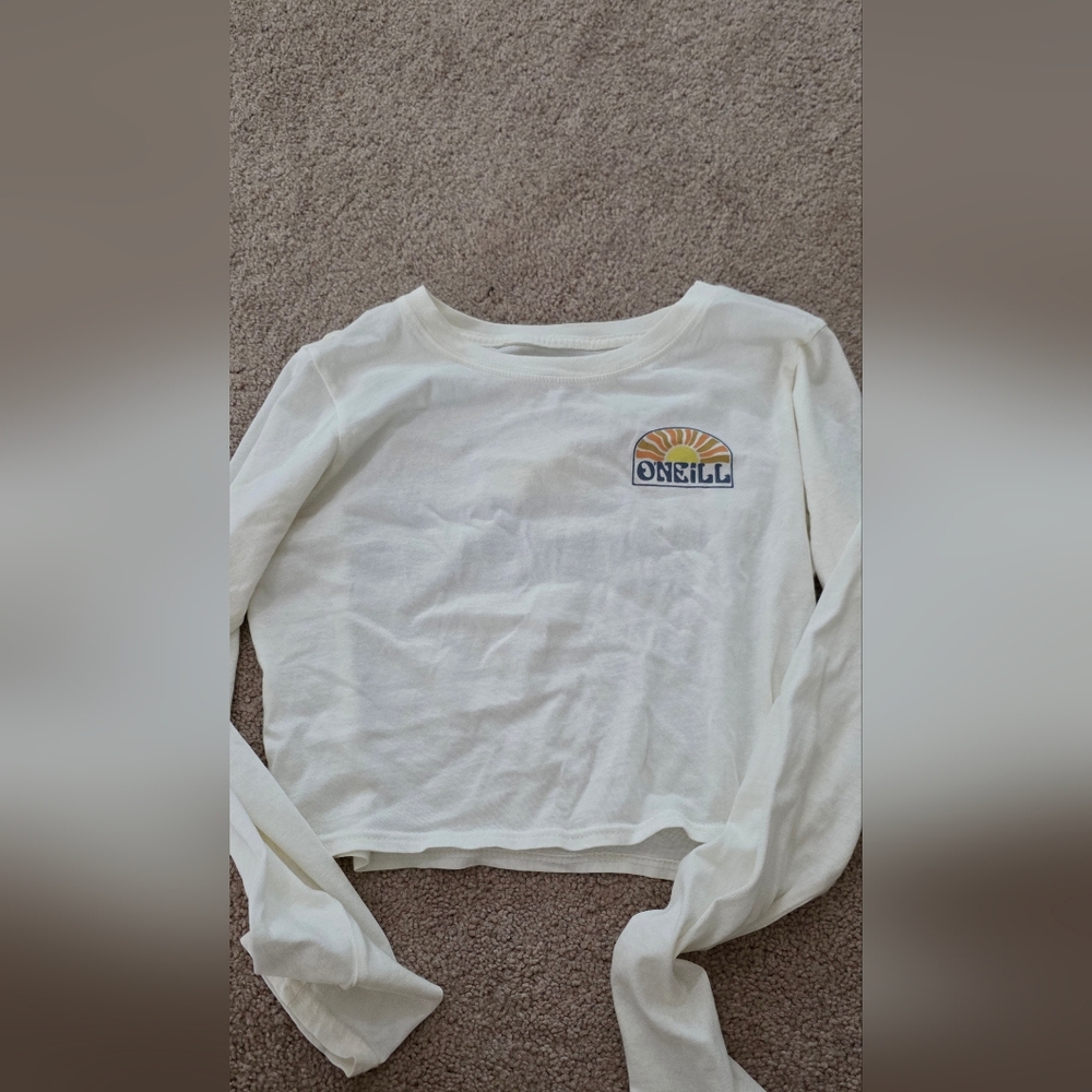 Oneil Long Sleeve Crop